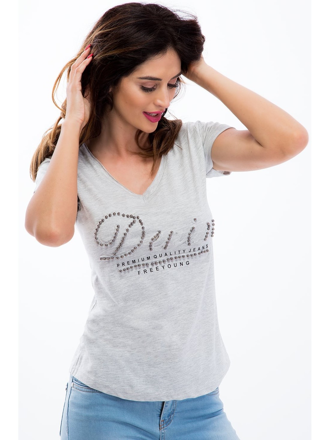 Beige t-shirt with beads 8208 - Online store - Boutique